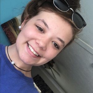 Meet your Posher, Raven